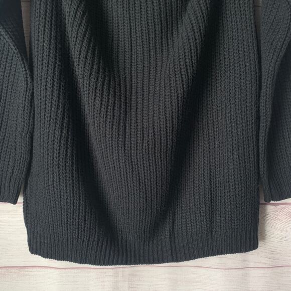 Cozy Casual Black Cold Shoulder Ribbed Knit Sweater Long Sleeves Size S/M - Picture 13 of 16